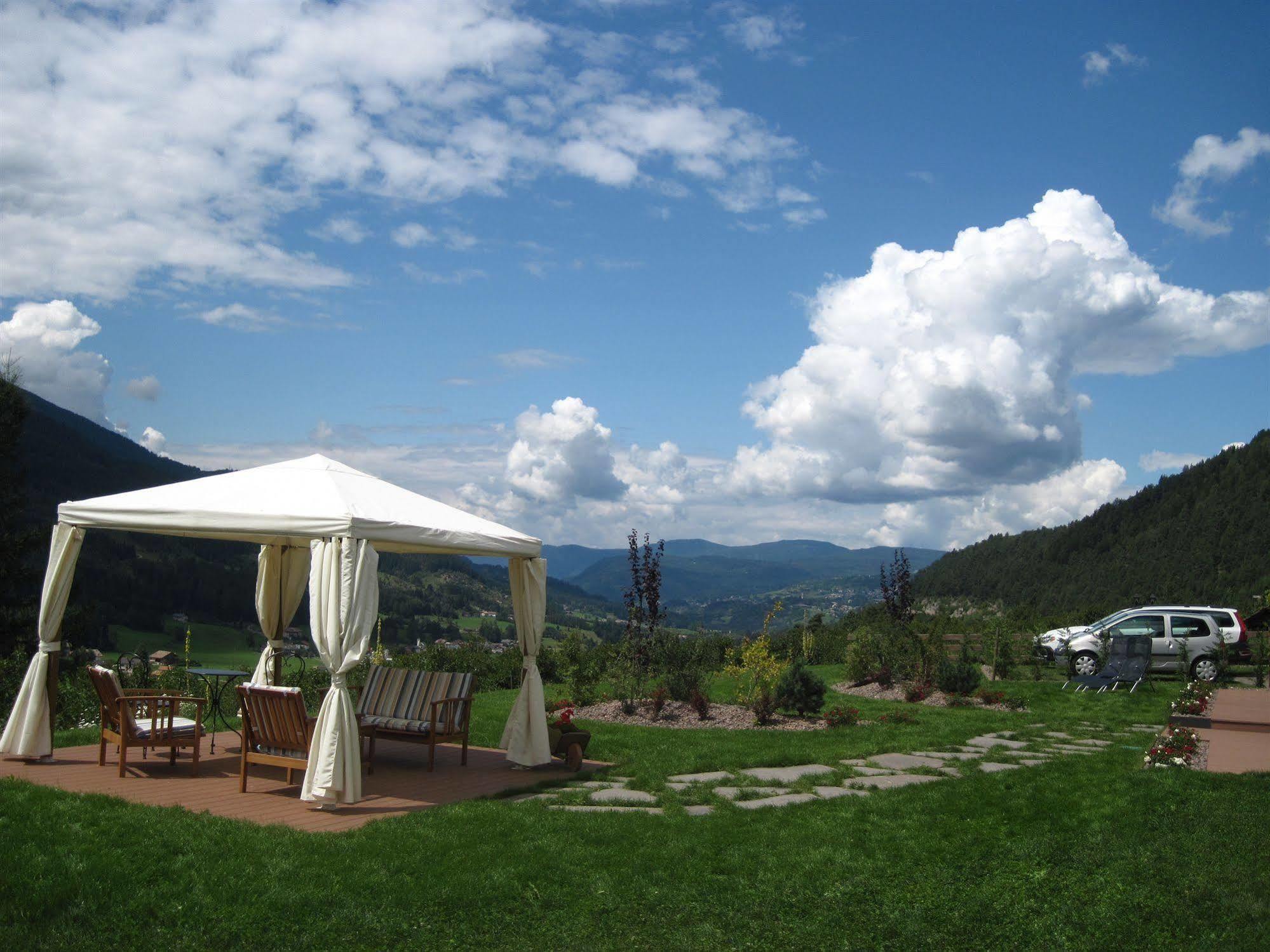 פאנקיה Hotel Fonte Dei Veli מראה חיצוני תמונה